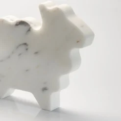 Kimano Statuetta grande di pecora bianca di Alessandra Grasso><noscript><img width=