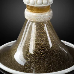 Officine di Murano 1295 Stmat Vaso con piede in oro e bianco 24 carati con coperchio><noscript><img width=