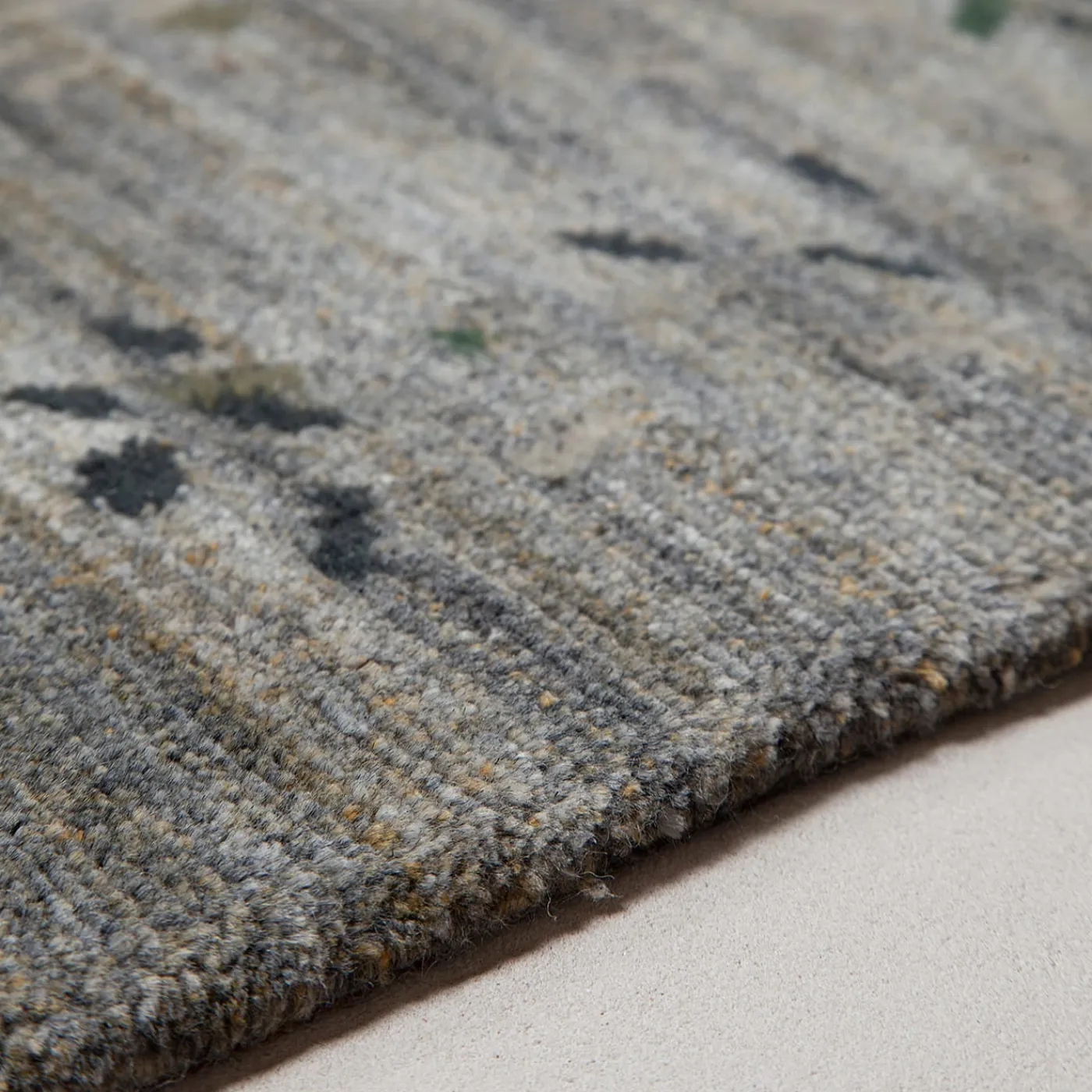 Amini Tappeto Giardino Light in lana e viscosa di Carlotta Fortuna> Tappeti E Moquette