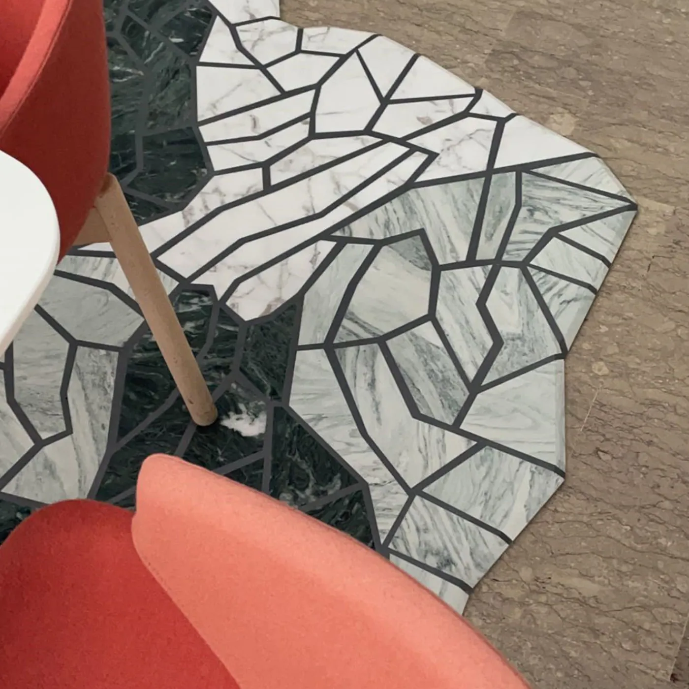 Del Savio 1910 Tappeto in marmo asimmetrico Vague di Zanellato-Bortotto Studio> Tappeti E Moquette