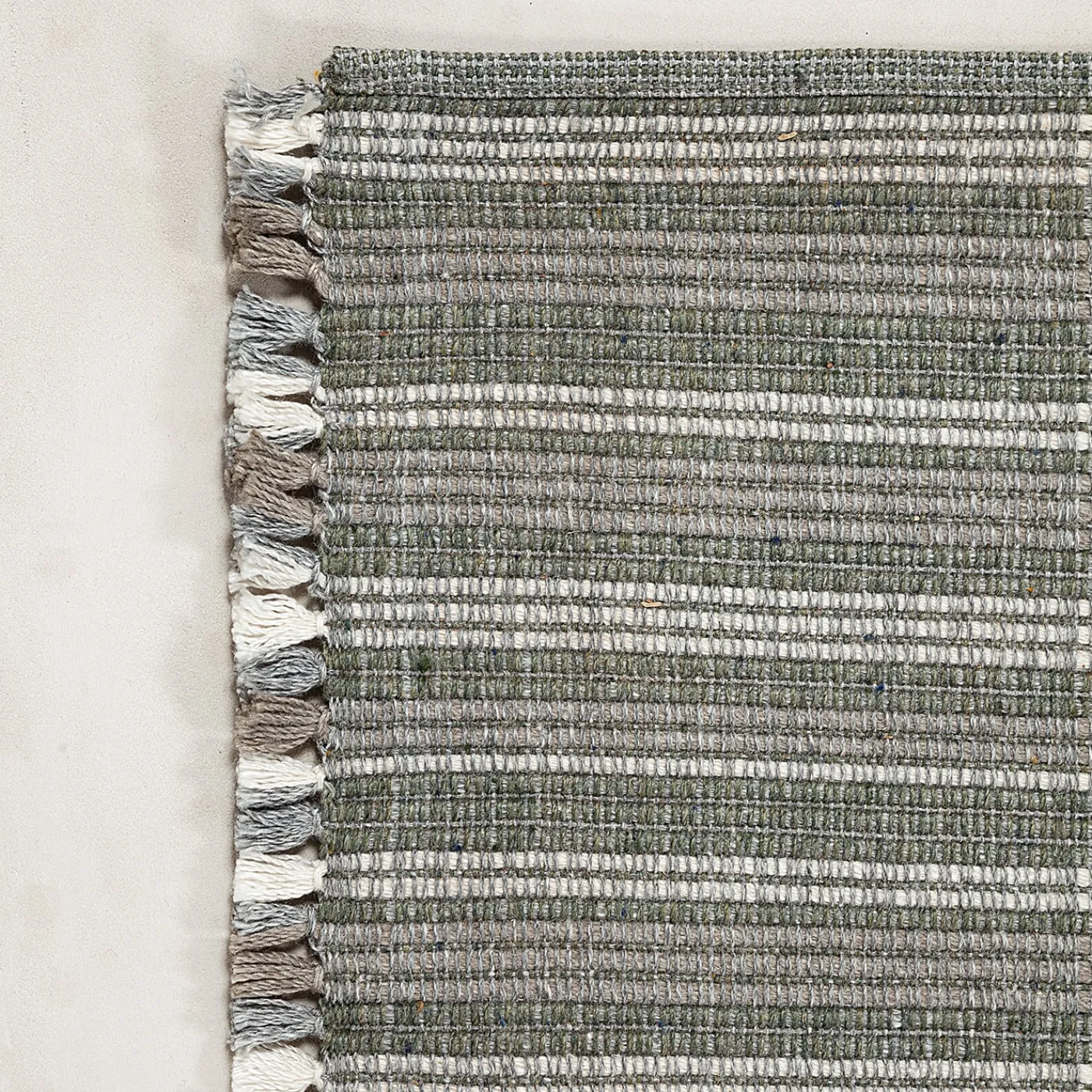 Amini Tappeto Prune Vintage Platinum Recycled PET In&Outdoor di Carlotta Fortuna> Tappeti E Moquette