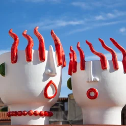 Patrizia Italiano Totuccio Venditore ambulante di peperoni Vaso di testa><noscript><img width=