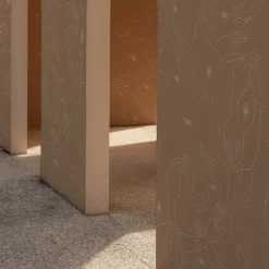 MaVoix Uno, Nessuno Beige Carta da parati morbida><noscript><img width=