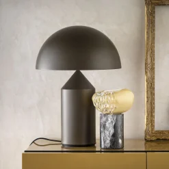 Aina Kari Vasi decorativi in vetro ambrato Stravedamento><noscript><img width=