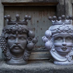 Stefania Boemi Vaso a testa d'aci> Vasi Figurativi