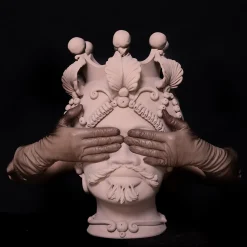 Stefania Boemi Vaso a testa di salmone Ade><noscript><img width=