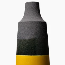 Bitossi Ceramiche Vaso di lava nera traforata><noscript><img width=