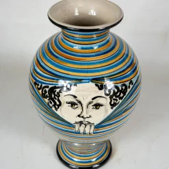 Alessandro Iudici Vaso Donna in Ceramica Arancione I Curiosi><noscript><img width=