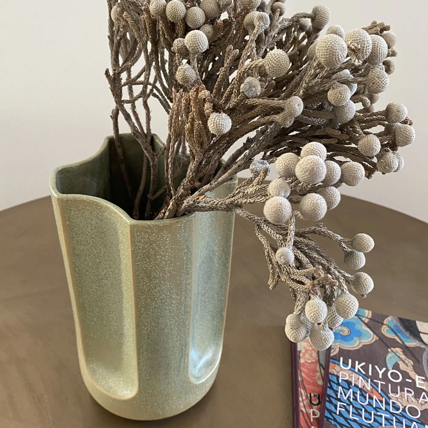 mg12 by Monica Geronimi Vaso Giuseppe Bruma in ceramica smaltata verde opaco> Vasi Da Fiori