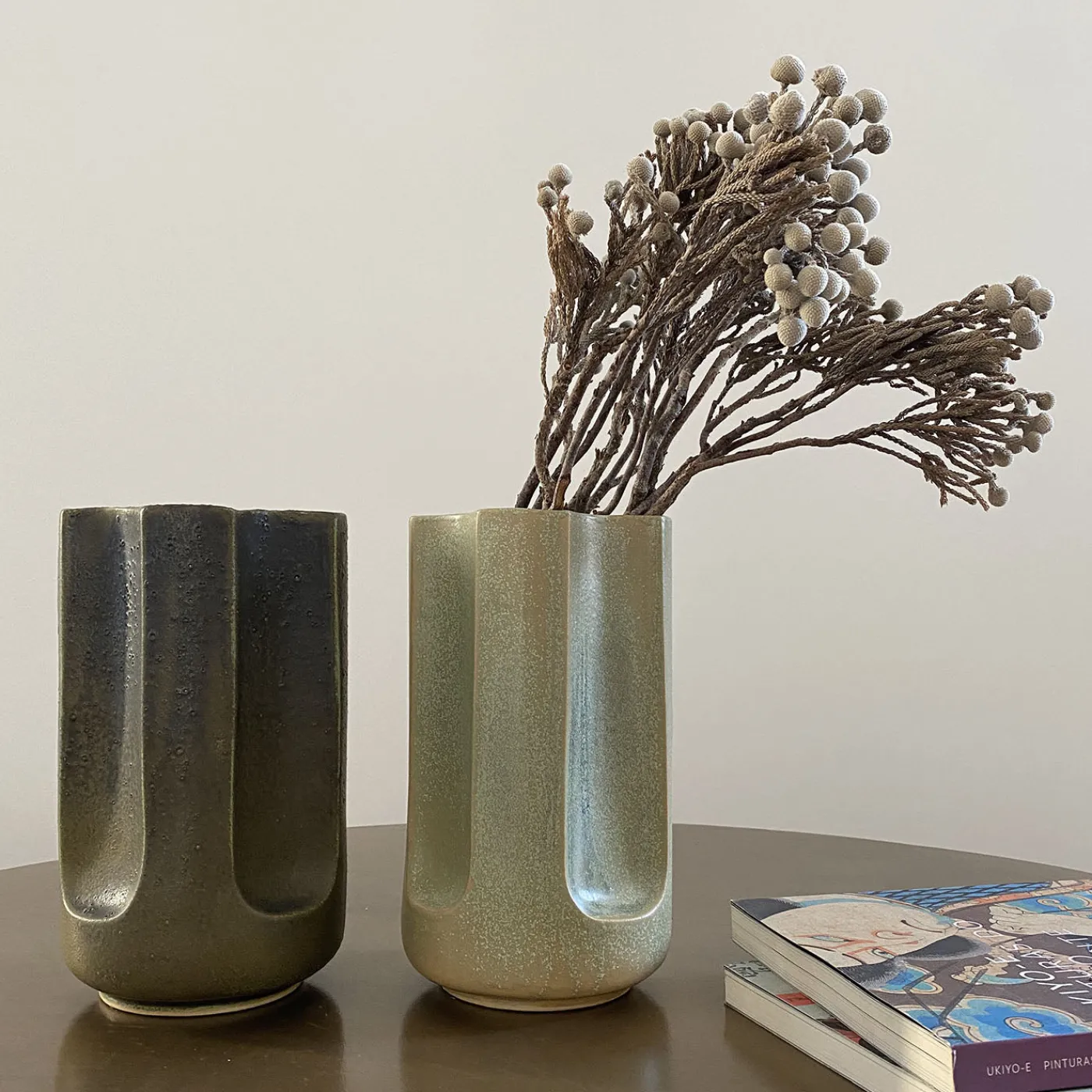 mg12 by Monica Geronimi Vaso Giuseppe Bruma in ceramica smaltata verde opaco> Vasi Da Fiori