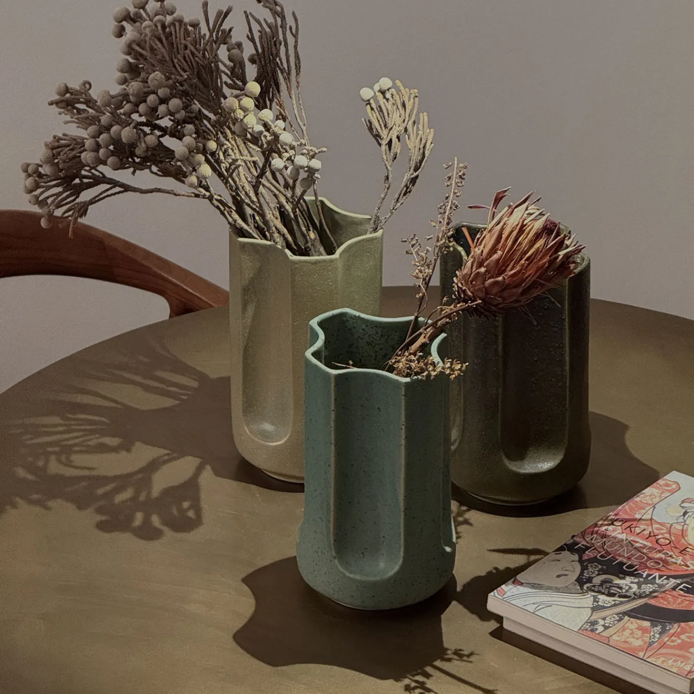 mg12 by Monica Geronimi Vaso Giuseppe Turquesa in ceramica smaltata blu opaco> Vasi Da Fiori