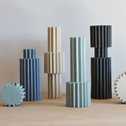 Francesca Verardo Vaso Grigio Clessidra><noscript><img width=