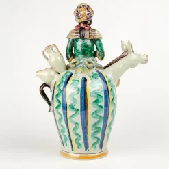 Alessandro Iudici Vaso in ceramica con fischietto di donna contadina> Vasi Figurativi