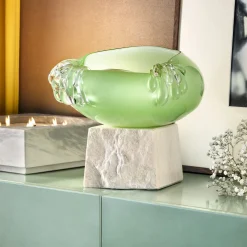 Aina Kari Vaso in vetro di Murano Stravedamento a doppia cascata verde pastello><noscript><img width=