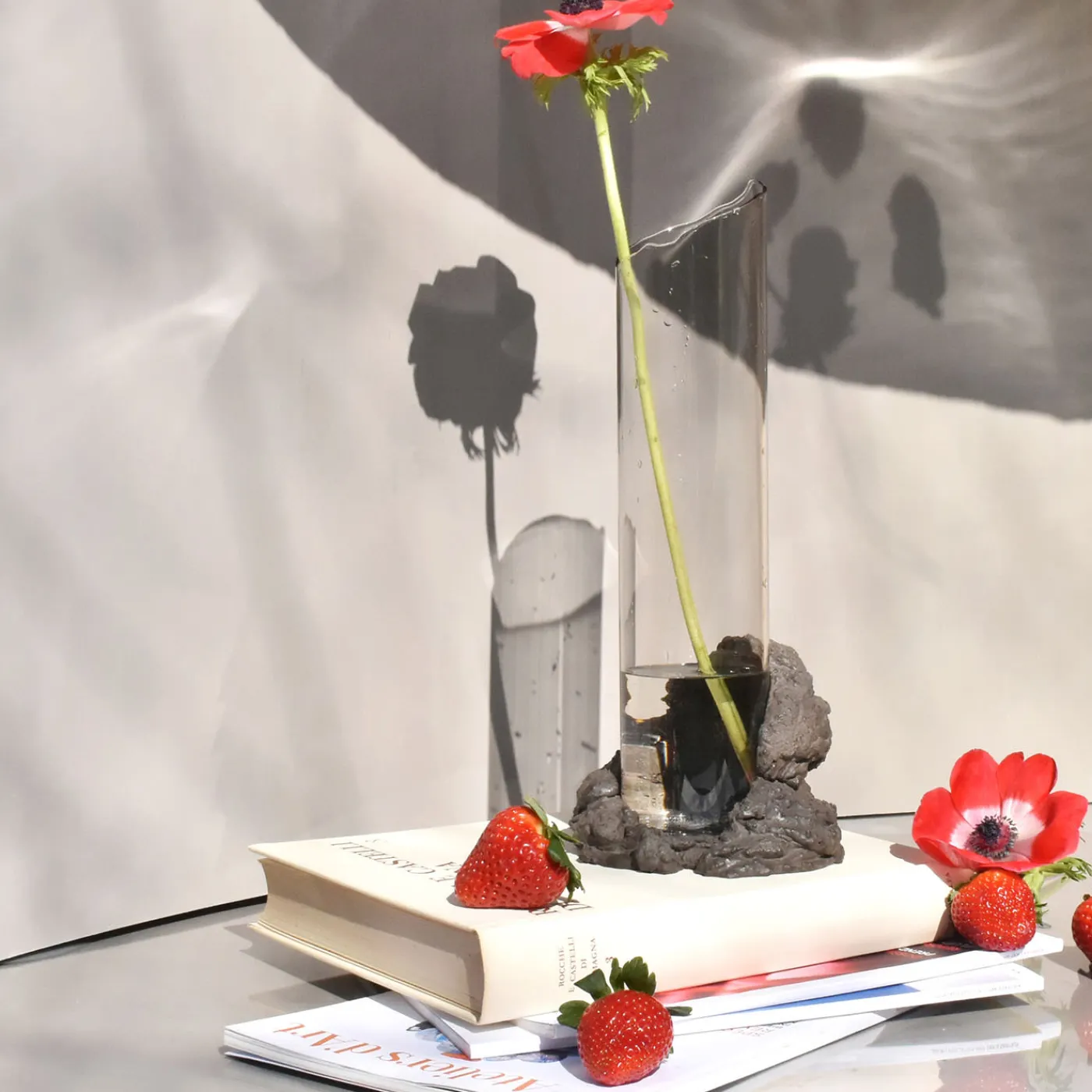 Coki Vaso in vetro nero e pietra Catharsis #1> Vasi Da Fiori