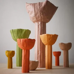 Paola Paronetto Vaso Ranuncolo Corteccia D9/Kaki><noscript><img width=