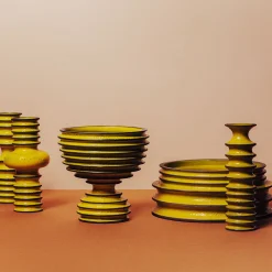 Bitossi Ceramiche Vaso Revolver giallo e marrone #1 di Christoph Radl><noscript><img width=