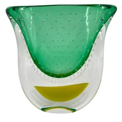 Officine di Murano 1295 Vaso scultoreo in vetro di Murano verde e giallo Gran Sommerso> Vasi Decorativi