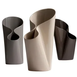 Bosa Vaso Umbravase in ceramica beige di Luca Nichetto><noscript><img width=