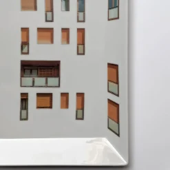 Grand Tour by Vito Nesta Videopoche rettangolare in porcellana La Finestra Sul Cortile #1><noscript><img width=